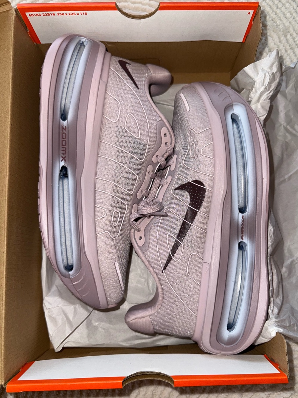 Nike Vomero Premium Rose Burgundy Crush